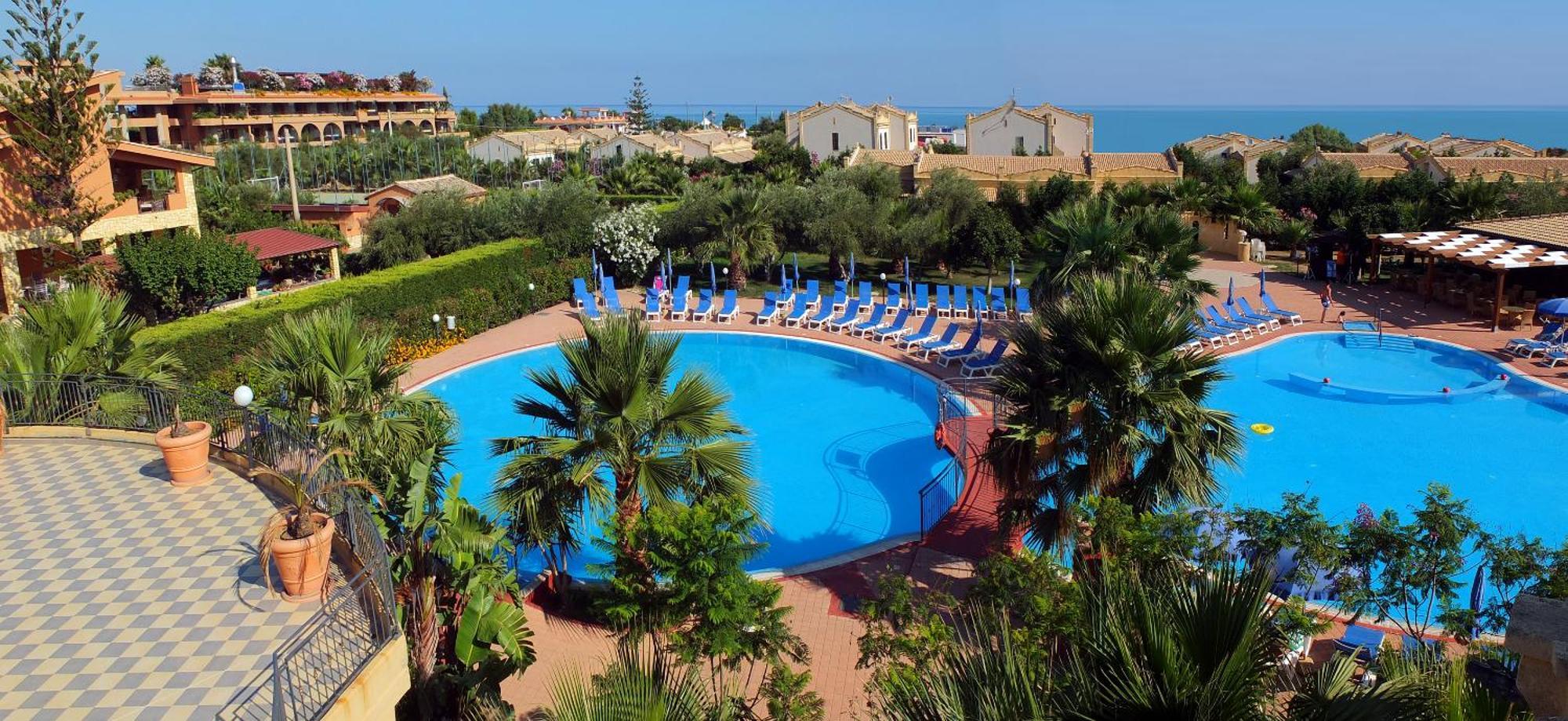 Dolcestate Hotel -Club Кампофеличе-ди-Роччелла Экстерьер фото