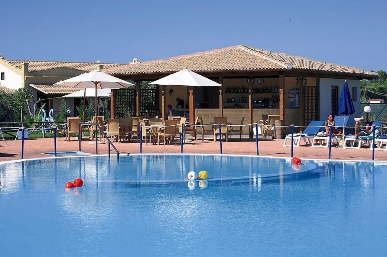 Dolcestate Hotel -Club Кампофеличе-ди-Роччелла Экстерьер фото